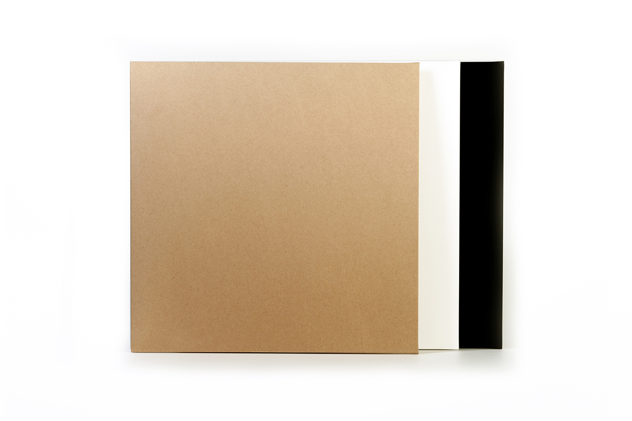 12″ slipcase with 5 mm spine